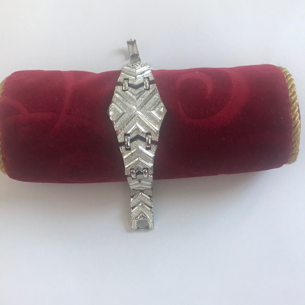 Silver tone bracelet Sarah Coventry